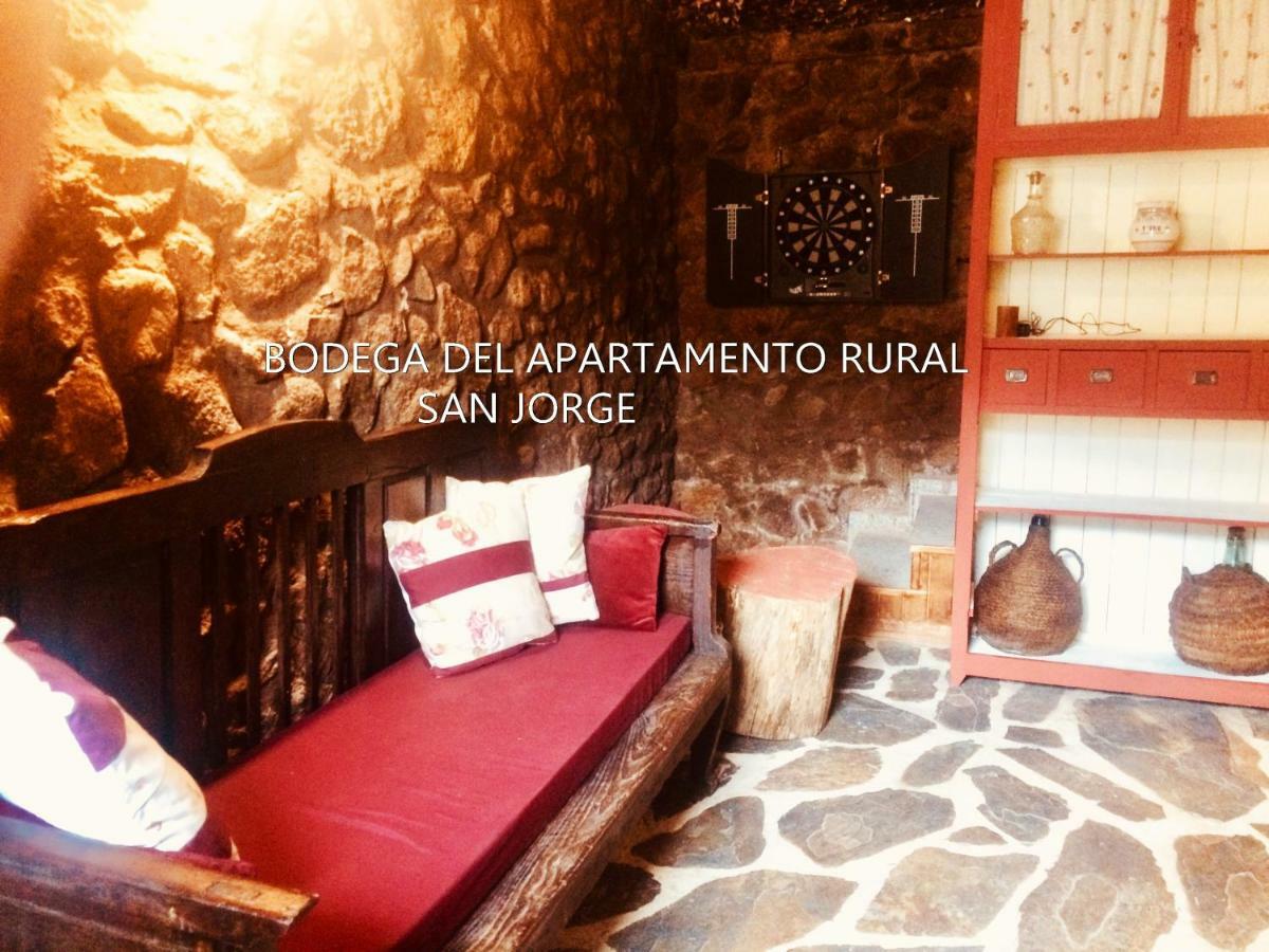 Apartamento Rural San Jorge Bajo Navaconcejo Exterior photo